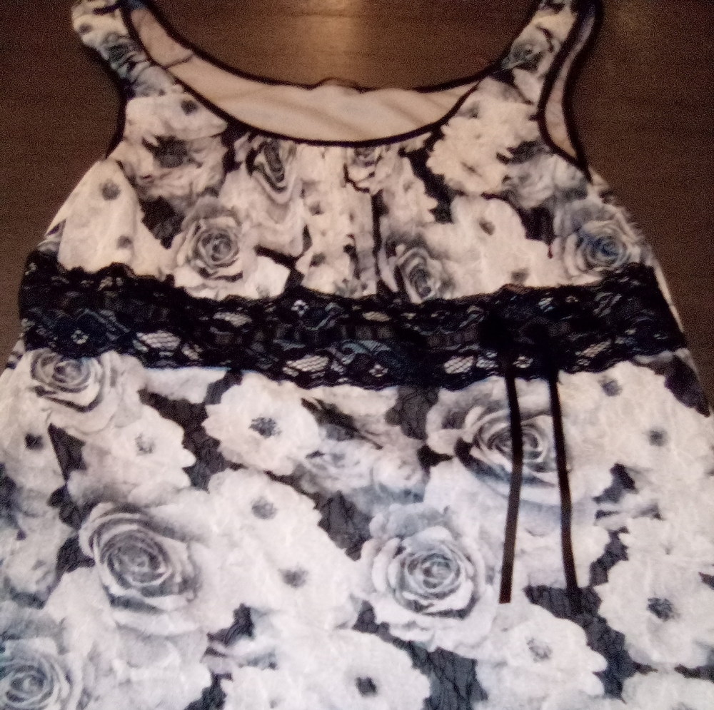 Maurices shirt
